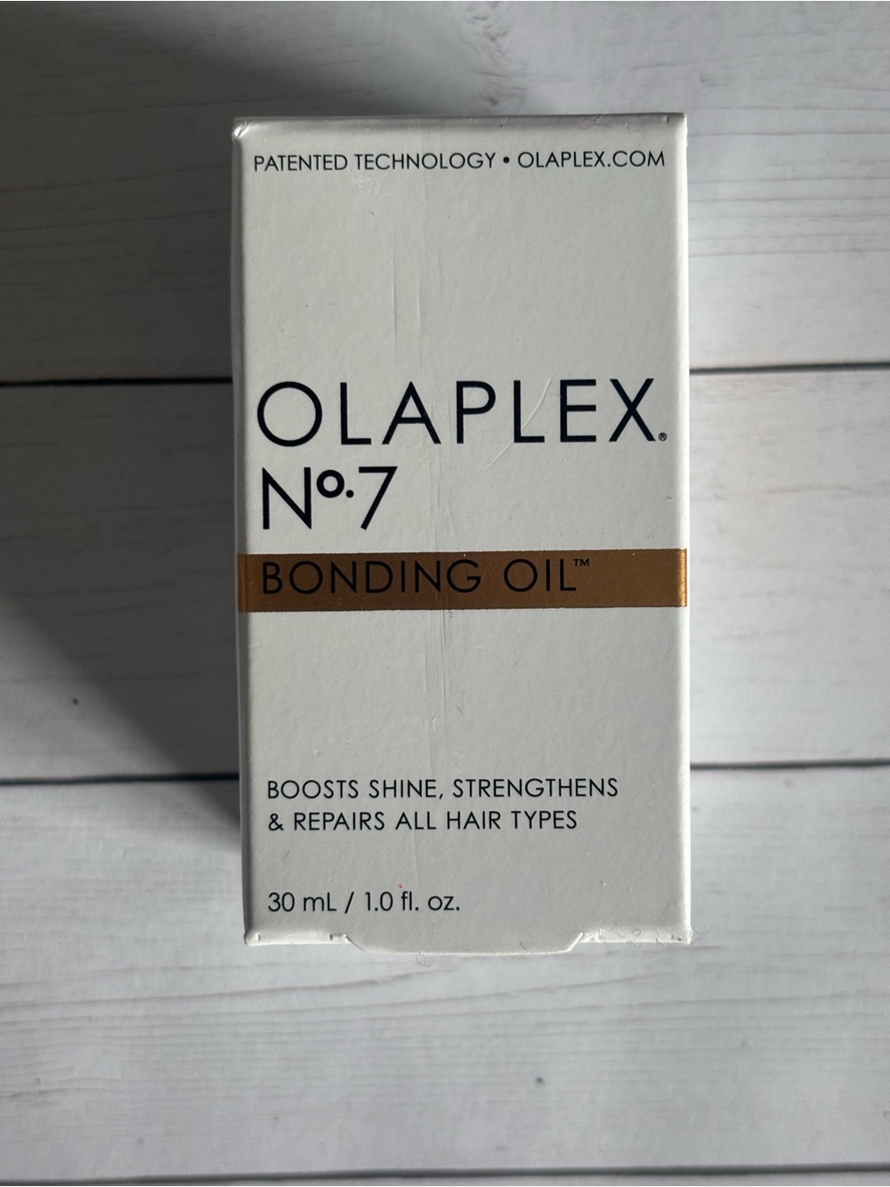 OLAPLEX No.7 Bonding Oil Box - White & Gold Accent